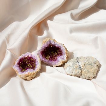 Roze kwartskristal Geodes