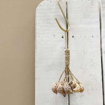 Hanger Schelp lichtbruin 