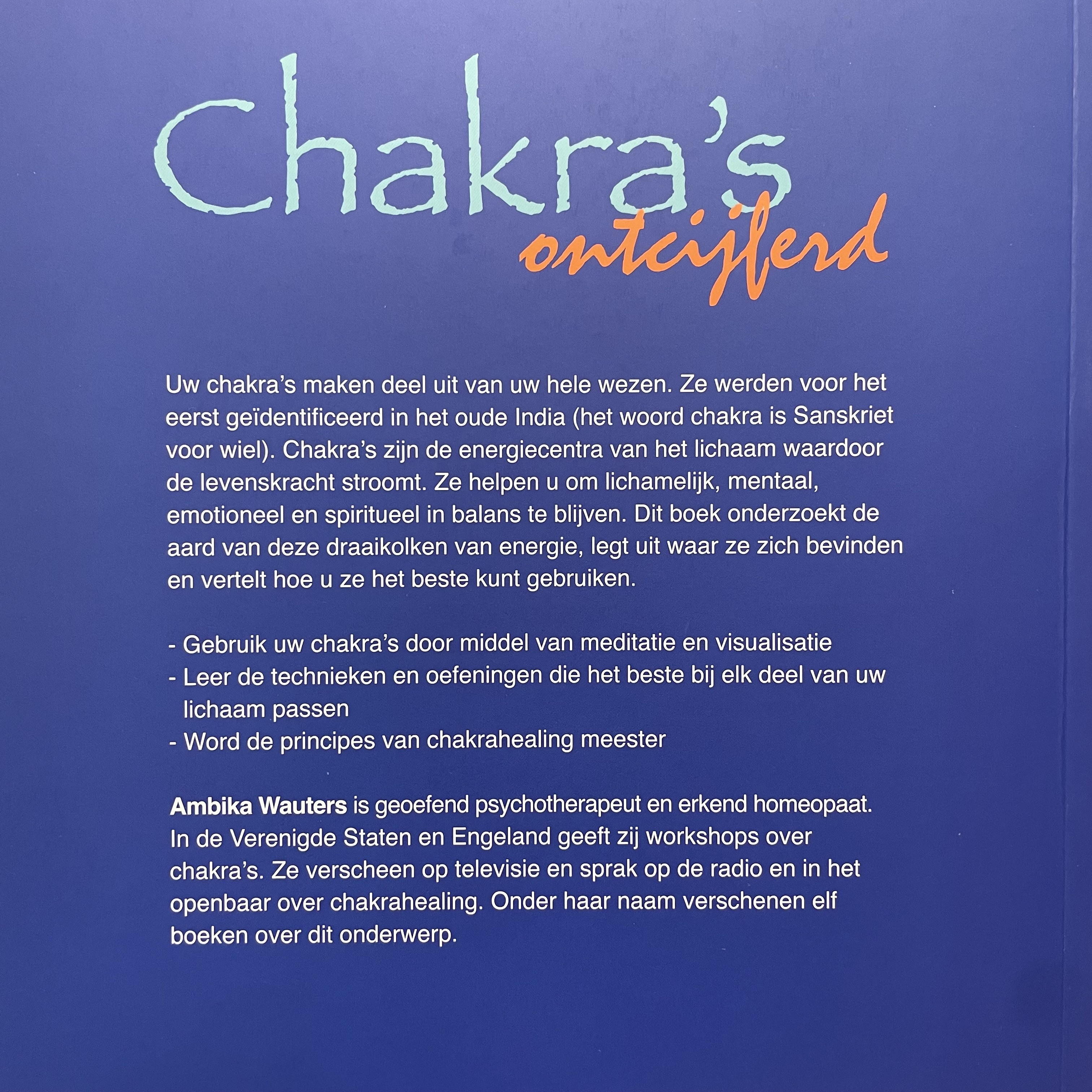 Boek chakra's ontcijferd Boek chakra's ontcijferd